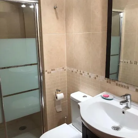 Amplio Apartamento En Playa Cunit